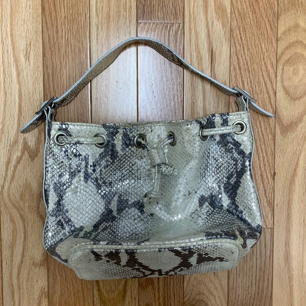 Maurizio Taiuti Italy Snakeskin Embossed Metallic Leather Bucket Bag Grey